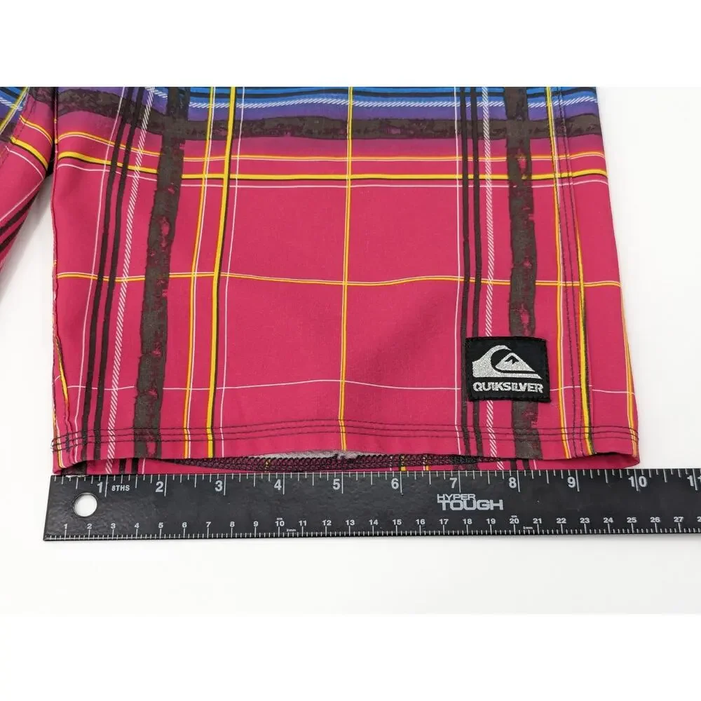 Quiksilver Men's Cypher Wonderland Surf Multicolor Plaid Board Shorts Size 28